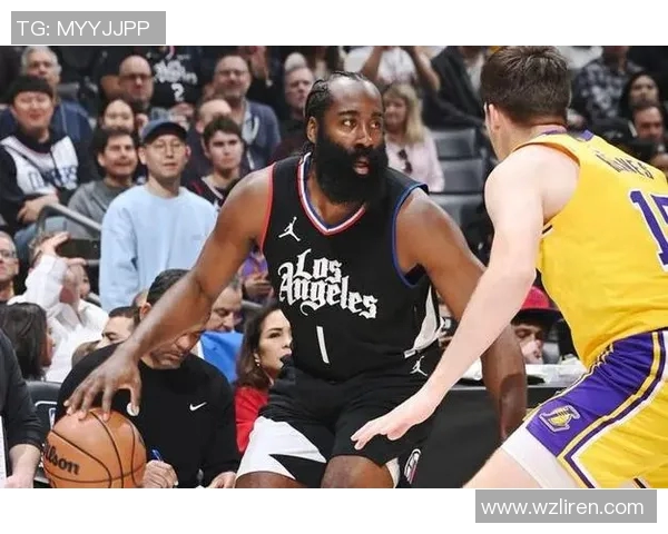 詹姆斯25+11哈登21+12 小卡19分快船轻取湖人