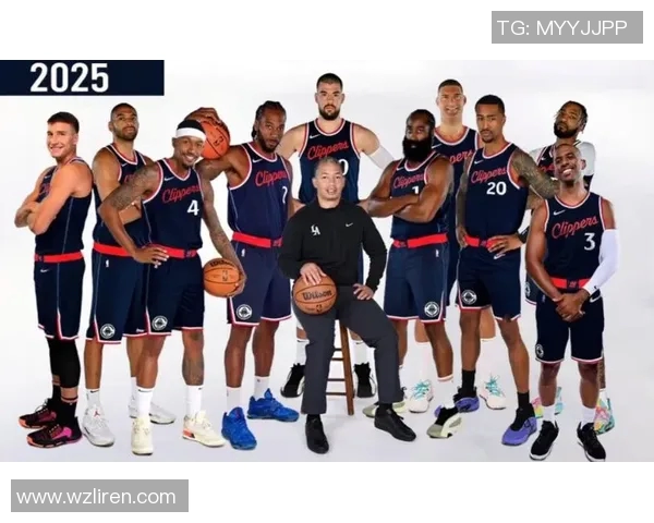 快船三新援摧毁比赛!保罗统领节奏,大洛无解进攻,科林斯太高效 快船三新援摧毁比赛!保罗统领节奏,大洛无解进攻,科林斯太高效