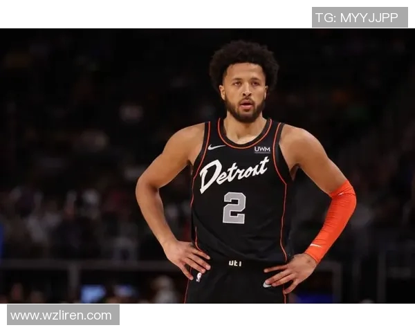 坎宁安13度30+10,活塞队史登顶第三名! 坎宁安13度30+10,活塞队史登顶第三名!