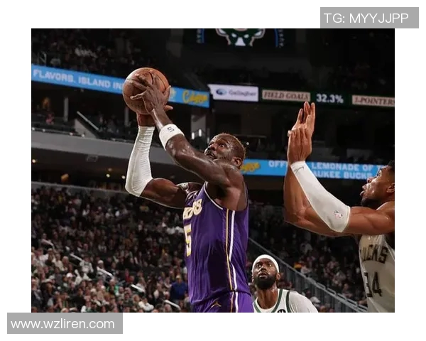 三巨头合砍86分！湖人119-95大胜雄鹿，这一战我彻底看清5个现实